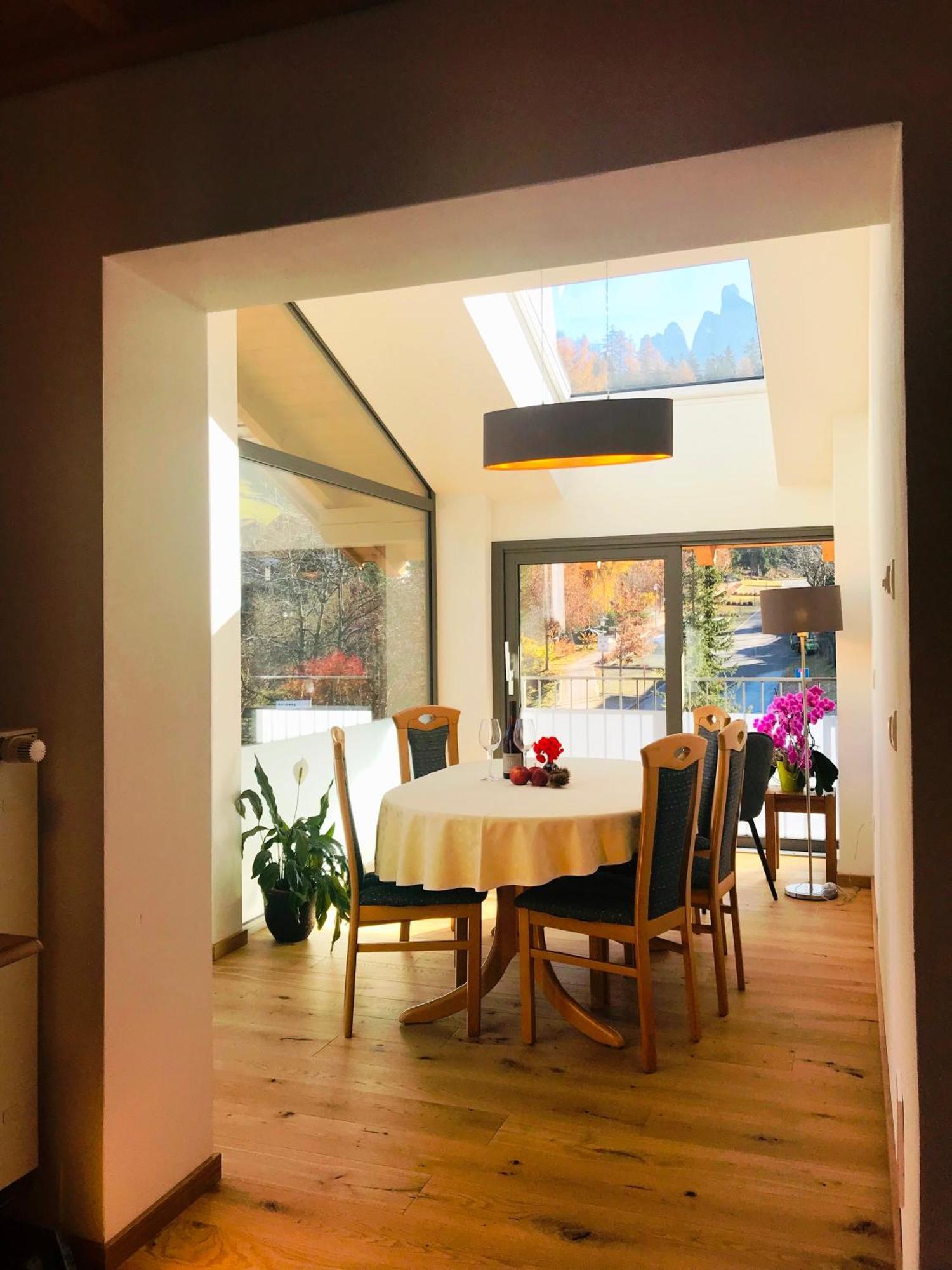 Appartement Haus Tannenburg à Funes  Extérieur photo