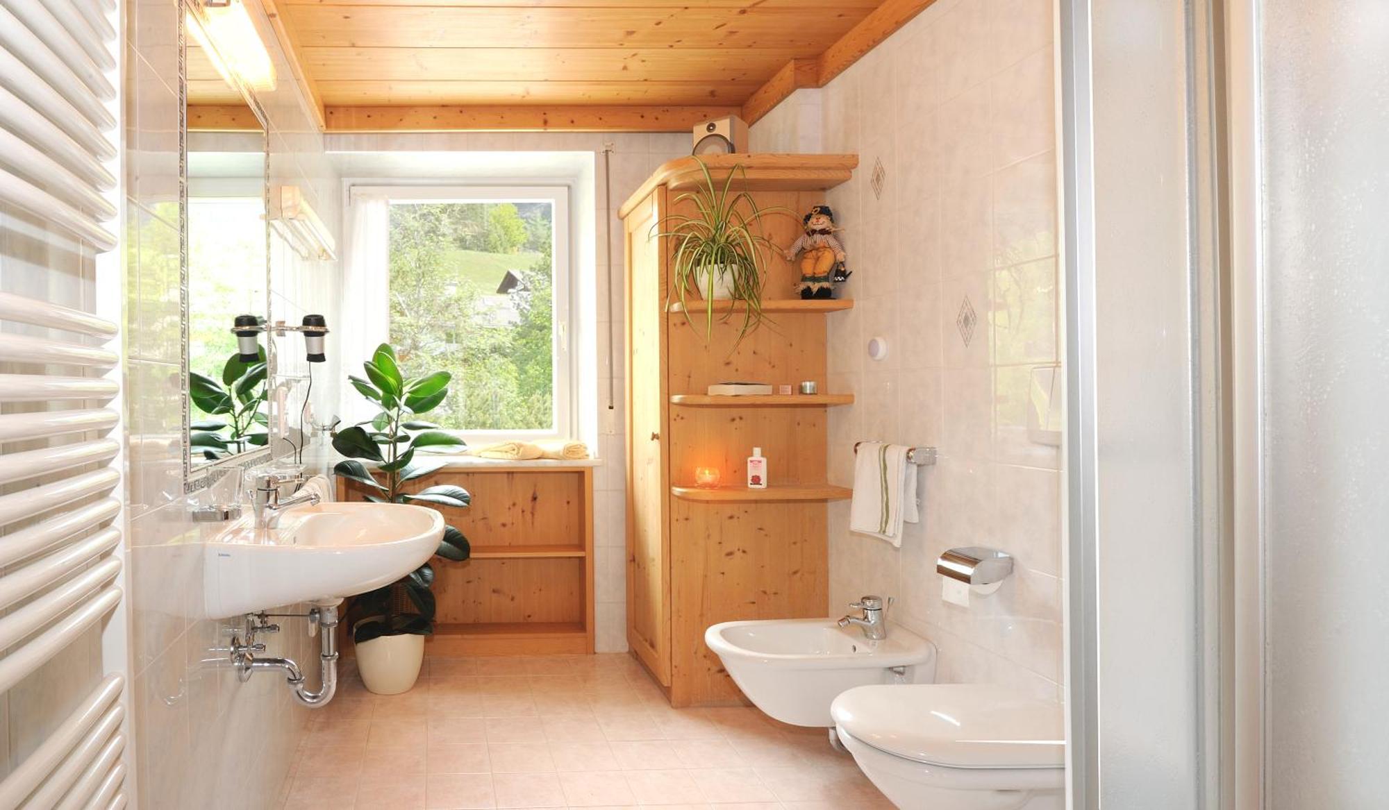 Appartement Haus Tannenburg à Funes  Extérieur photo